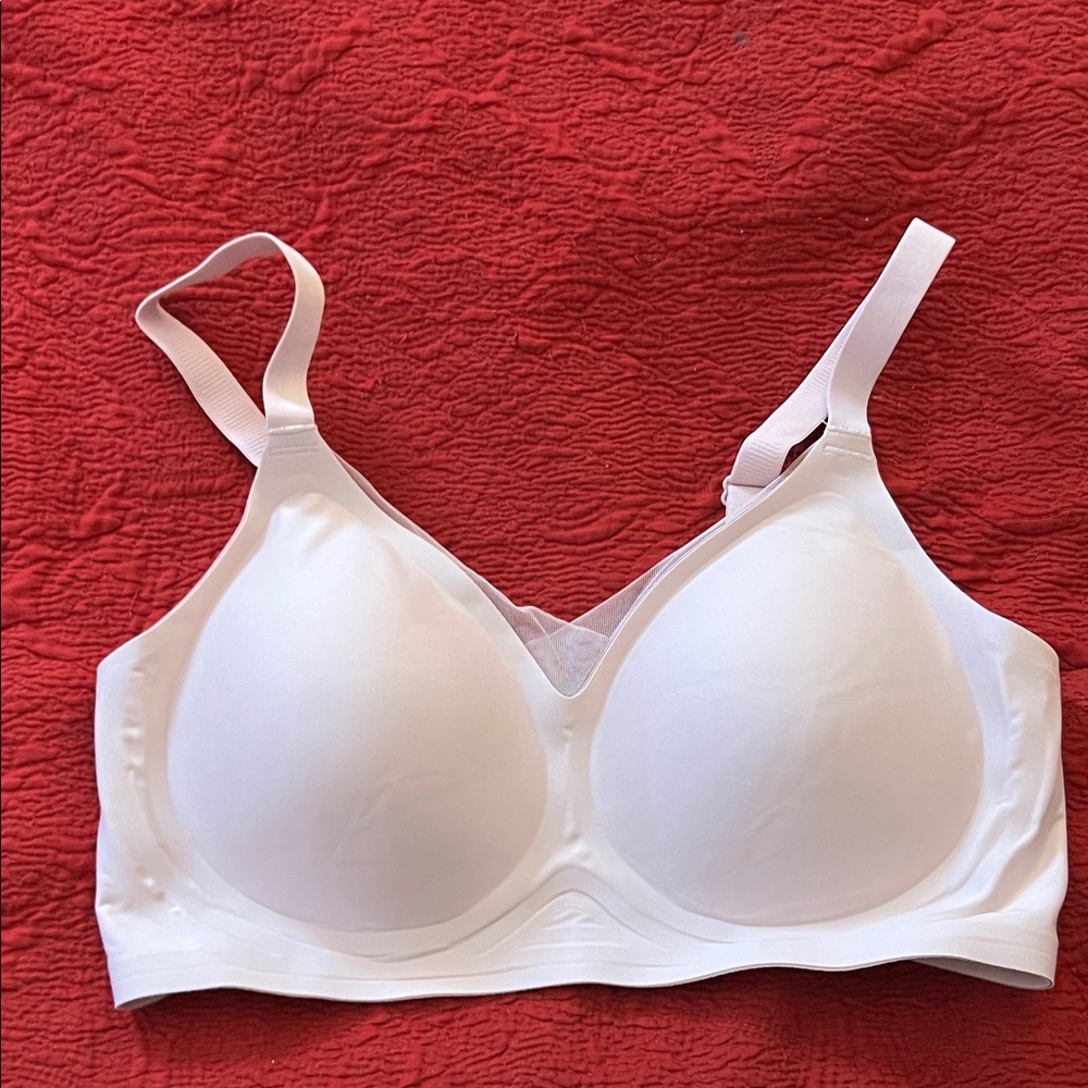 Women's White Bra - new without tags